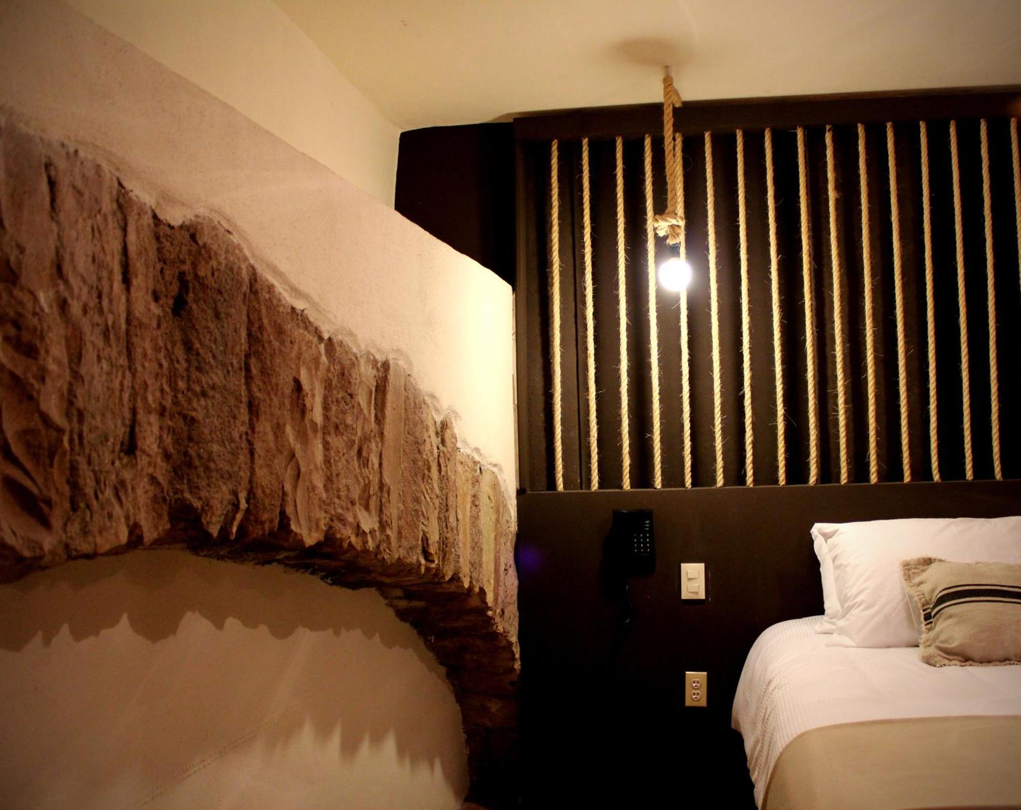Hotel Damiana Boutique เกเรตาโร ห้อง รูปภาพ