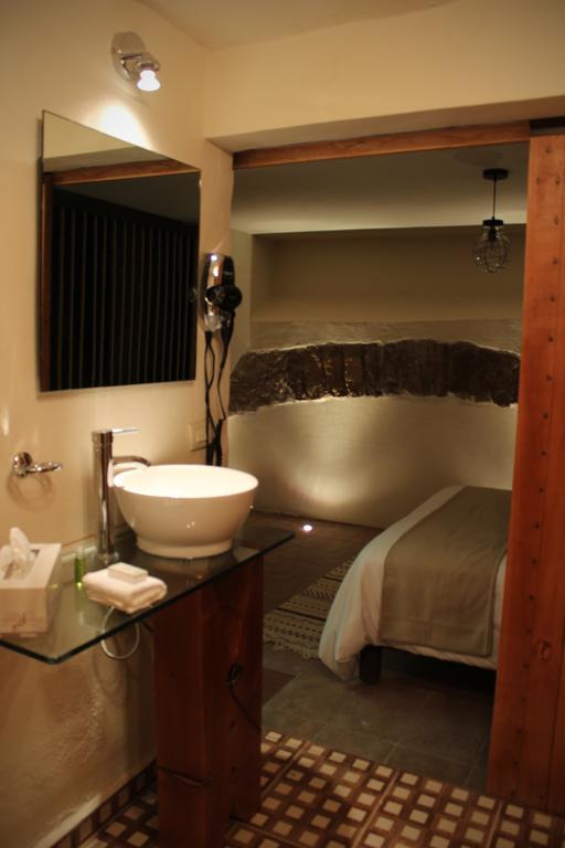 Hotel Damiana Boutique เกเรตาโร ภายนอก รูปภาพ
