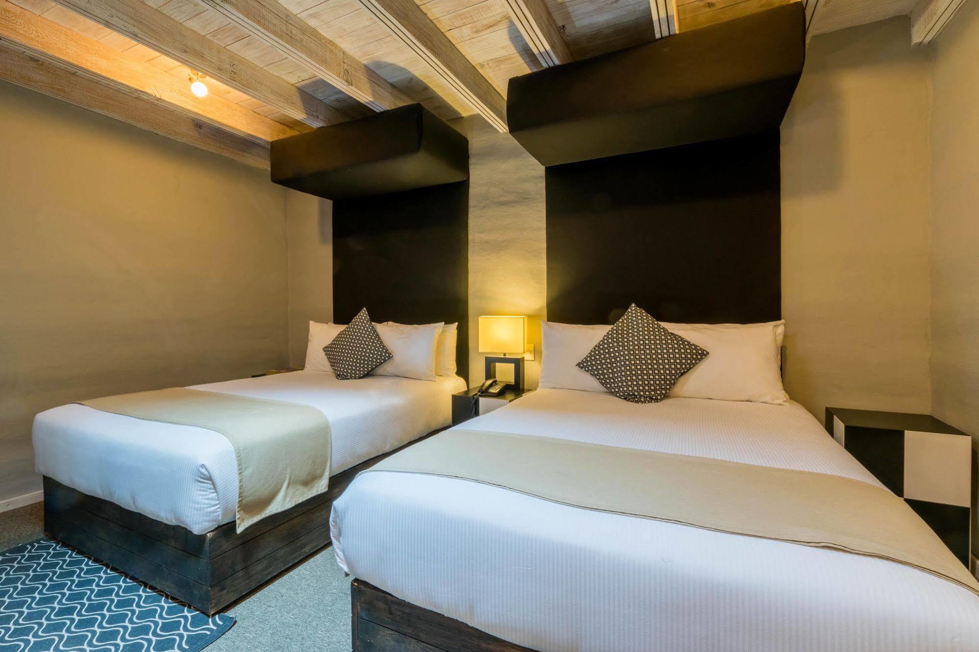 Hotel Damiana Boutique เกเรตาโร ภายนอก รูปภาพ