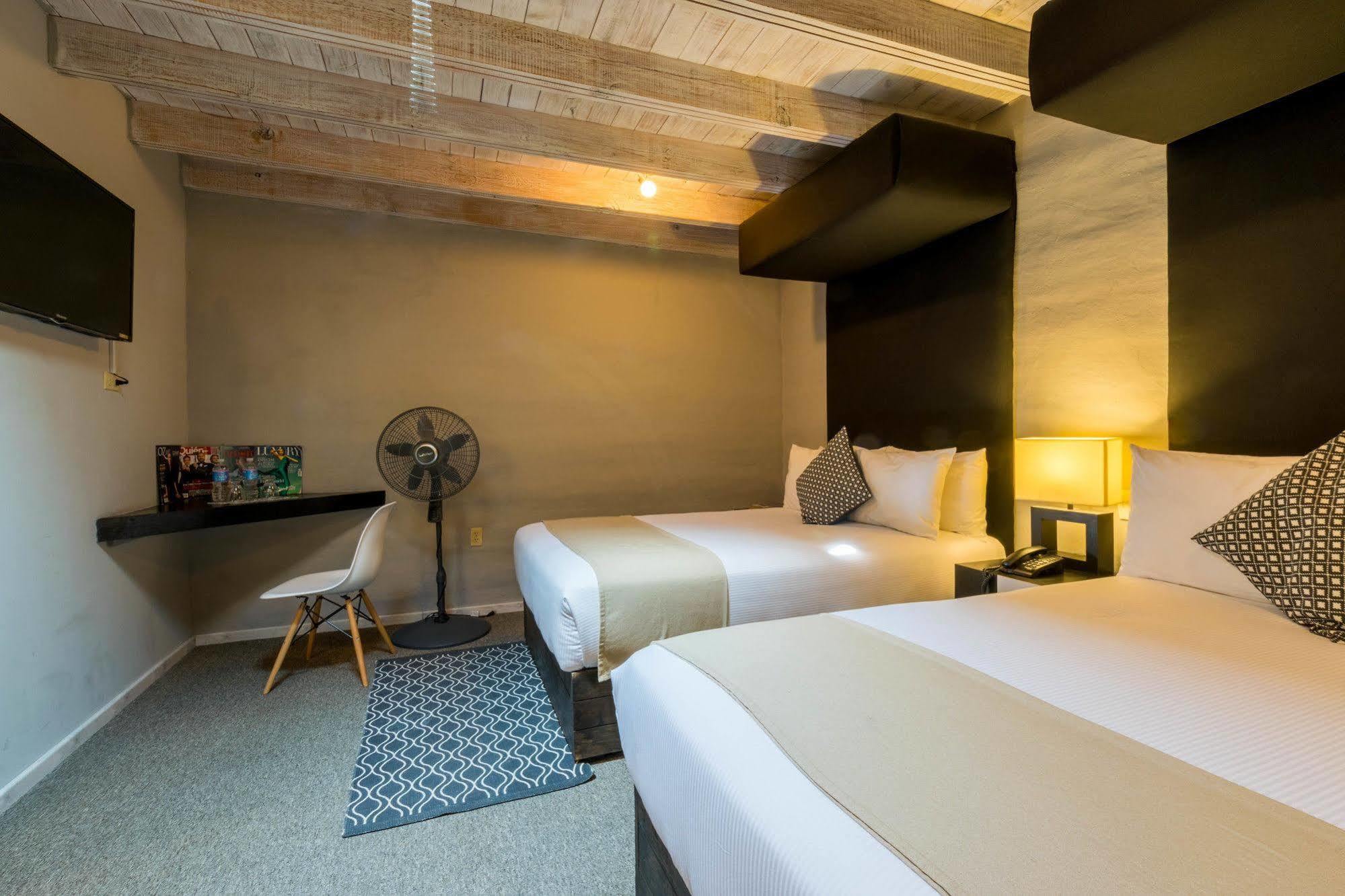 Hotel Damiana Boutique เกเรตาโร ภายนอก รูปภาพ