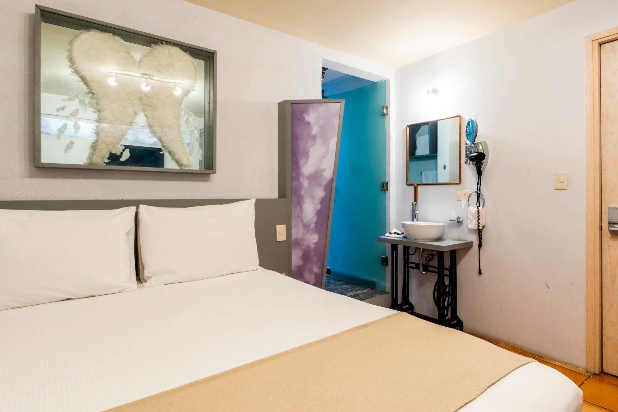 Hotel Damiana Boutique เกเรตาโร ภายนอก รูปภาพ